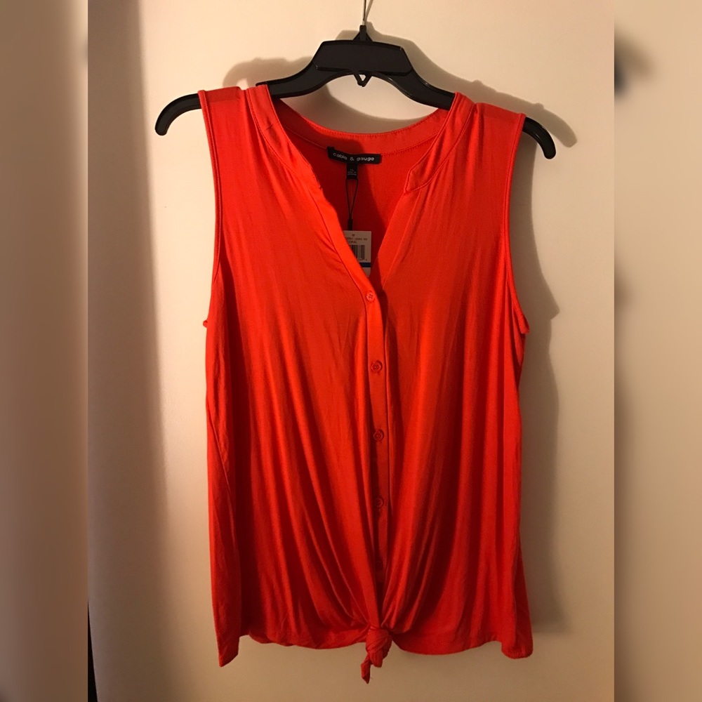 Brand new women's top size XL